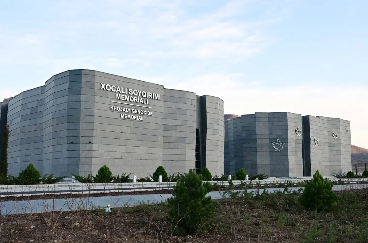 İtkin düşmüş şəxslər üzrə beynəlxalq konfrans iştirakçıları Xocalıya səfər ediblər
