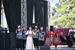 Şuşada “Xarıbülbül” IX Beynəlxalq Musiqi Festivalı keçirilir - FOTO