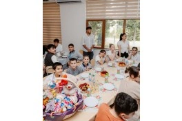 Leyla Əliyeva və Arzu Əliyeva 11 nömrəli inteqrasiya təlimli internat tipli ümumtəhsil məktəbində olublar - FOTO