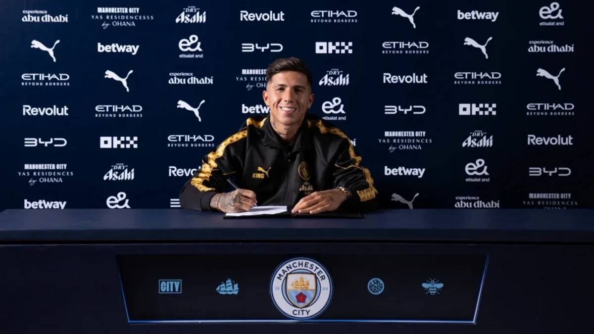 "Mançester Siti" transfer rekordunu təkrarladı