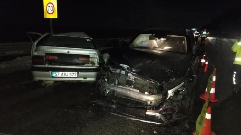 Türkiyədə yol qəzası: Ölənlər var
