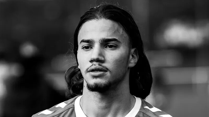 Fransız futbolçu boğularaq öldü