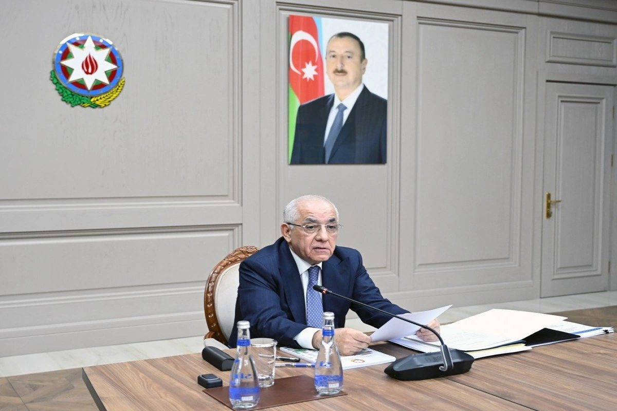 İqtisadi Şuranın iclası keçirilib - FOTO