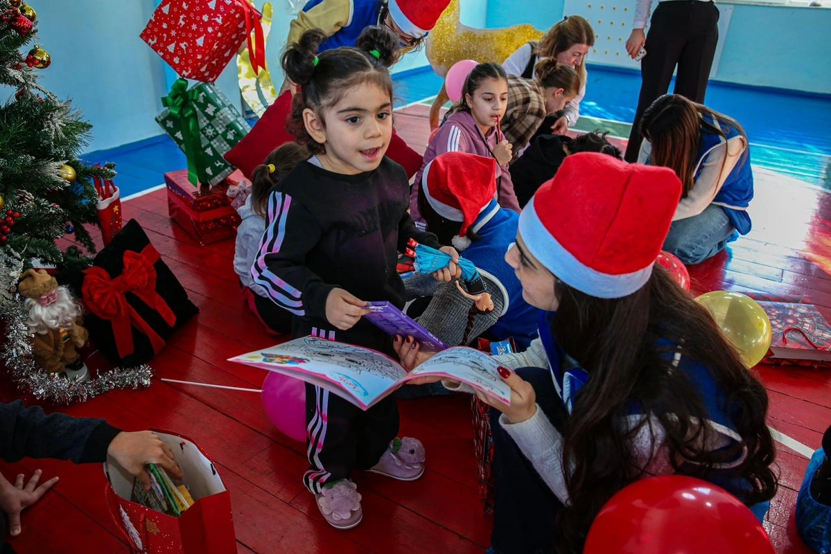 Leyla Əliyevanın təşəbbüsü ilə uşaq sığınacaqlarında Yeni il tədbiri keçirilib - FOTO