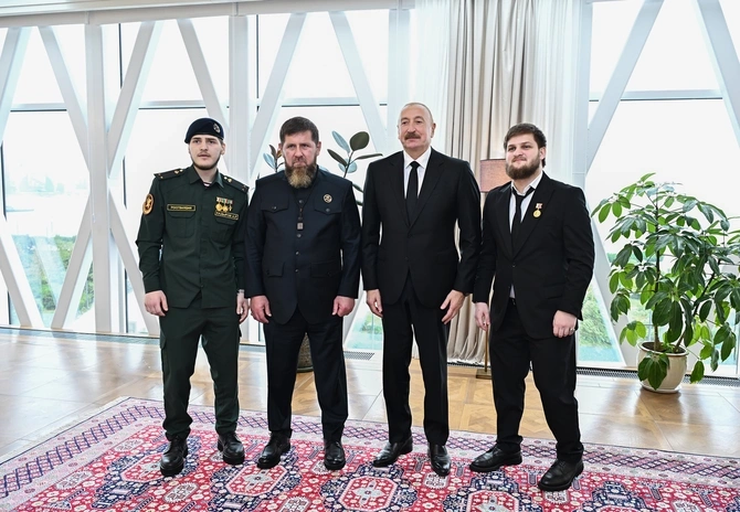 Prezident İlham Əliyev və Rusiyanın Çeçenistan Respublikasının başçısı birgə nahar ediblər