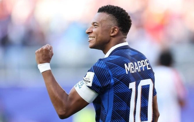 Mbappe dünya çempionatları tarixində ilkə imza atdı