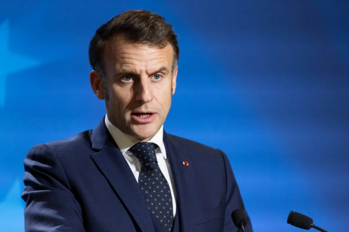 Fransada büdcə qalmaqalı: Senat "yox" dedi, Makron imzaladı
