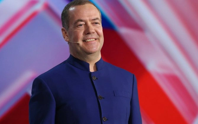 "Vahid Almaniyanın mövcudluğu qanunsuzdur" - Medvedev