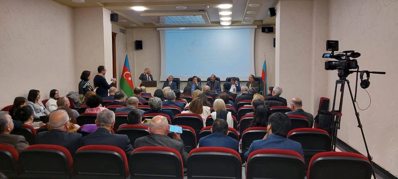 Bakıda qazax şairinin “Qarabağ” kitabının təqdimatı keçirilib - FOTOLAR
