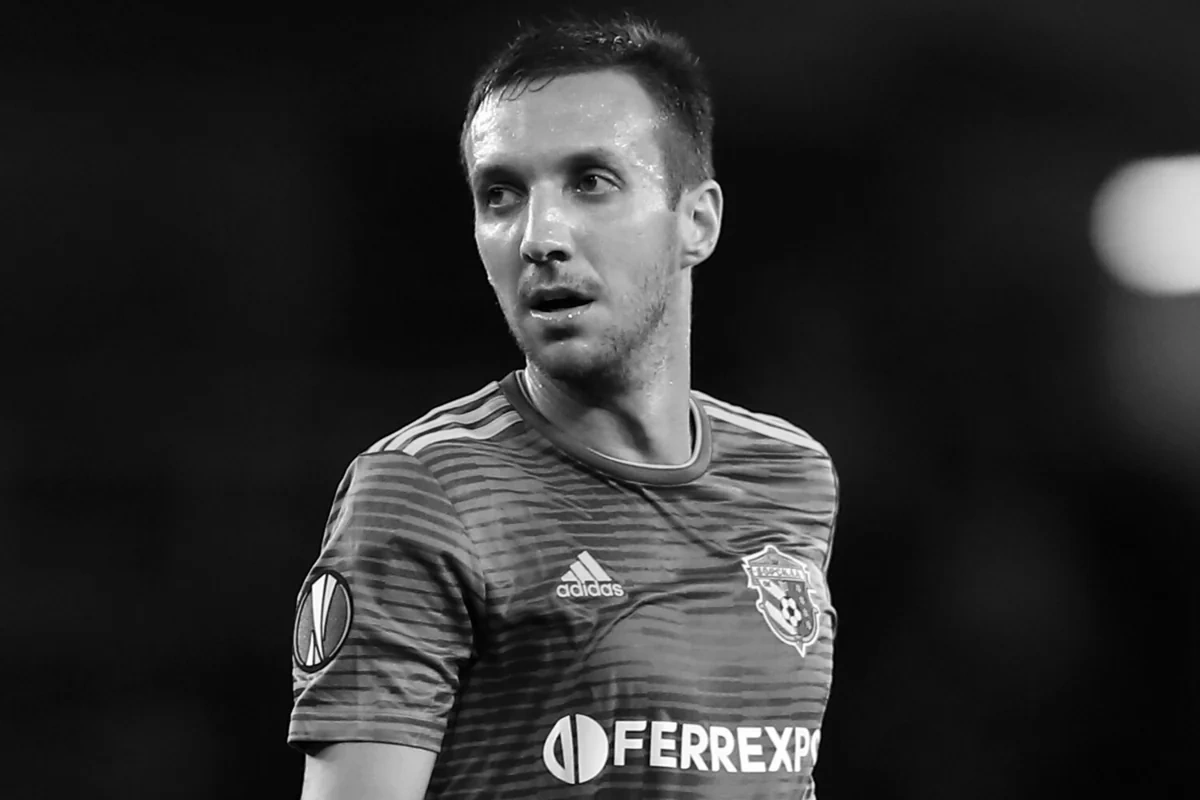 Ukraynalı futbolçu ad günündə boğularaq öldü