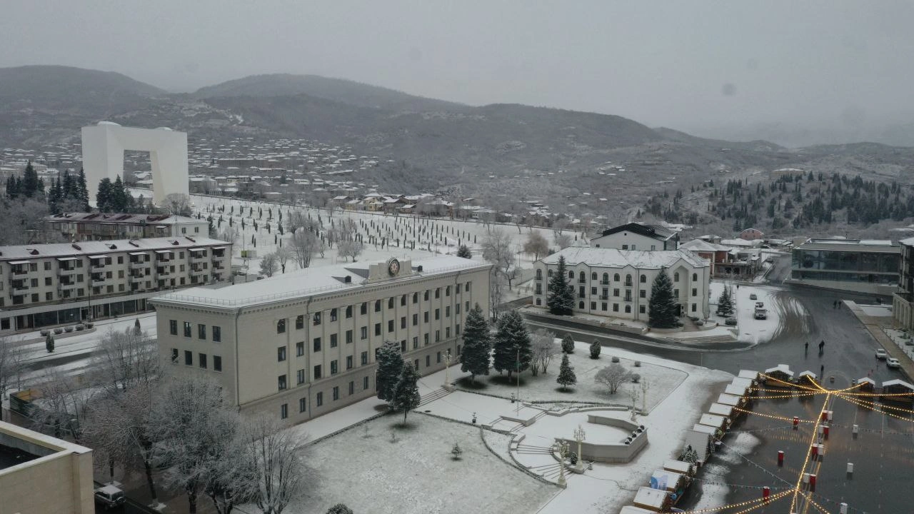 Xankəndiyə bu ilin ilk qarı yağdı - FOTOLAR