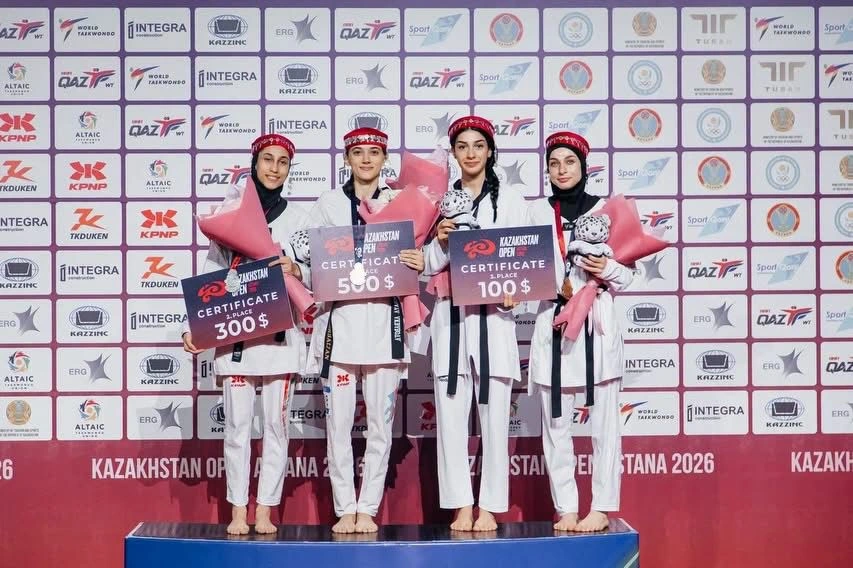 Azərbaycanlı taekvondoçu Astanada qızıl medal qazandı - FOTO