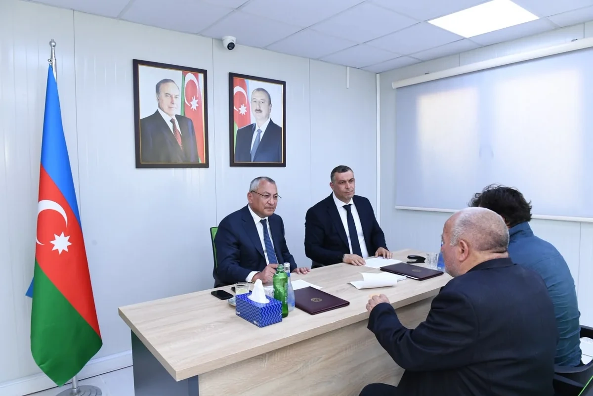 Rövşən Rzayev Kəlbəcərdə vətəndaşları qəbul etdi - FOTO