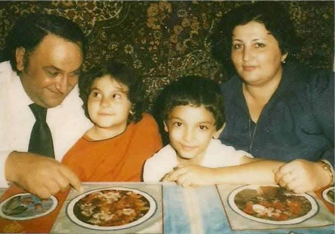 “Bu nakişi, alçaq hərəkətdir, niyə kin qusursuz, öləndən sonra da qədir-qiymətini bilmirsiz?” - ÖZƏL+FOTO
