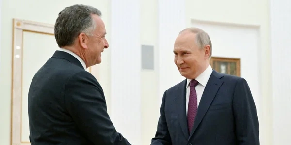 "ABŞ nümayəndələri Rusiya və Ukraynaya səfərə hazırdır, amma bir şərtlə" - "The New York Times"