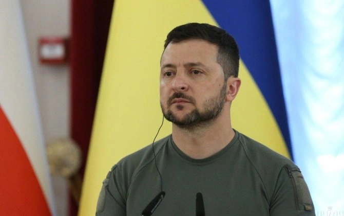 Zelenski: Rusiya qərar qəbuletmə mərkəzlərinə və Prezident Ofisinə zərbə endirməyə hazırlaşır - FOTO