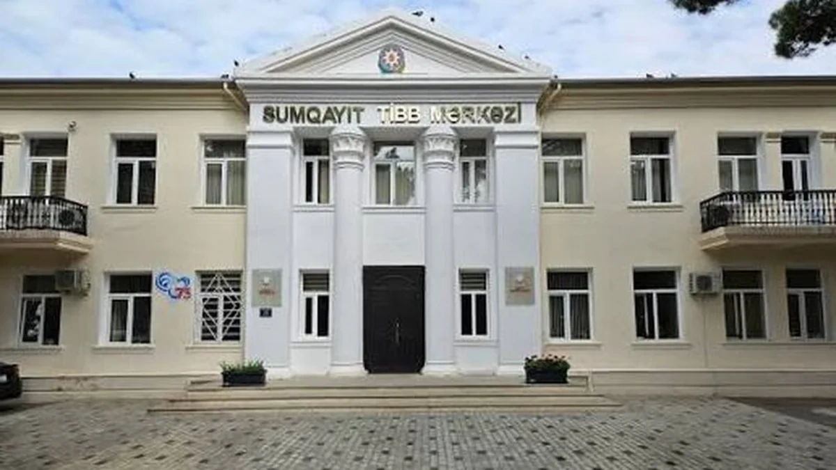 Sumqayıtda 13 tibb işçisi bir gündə işdən çıxarıldı - Aralarında baş həkimlər də var