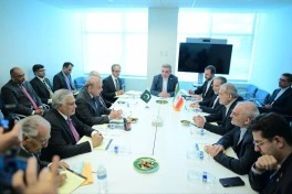 Pakistan və İran prezidentləri regional vəziyyəti müzakirə ediblər - FOTO