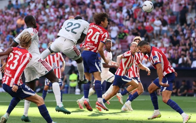 Madrid derbisində 3 qol, 1 penal, 1 qırmızı vərəqə