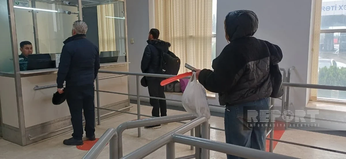 4-ü diplomat olmaqla 17 Azərbaycan vətəndaşı İrandan təxliyə edilib - YENİLƏNİB