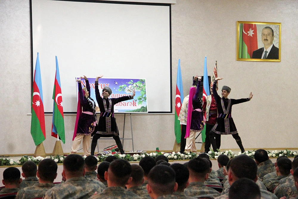 Azərbaycan Ordusunda bayram tədbirləri keçirildi - FOTO/VİDEO