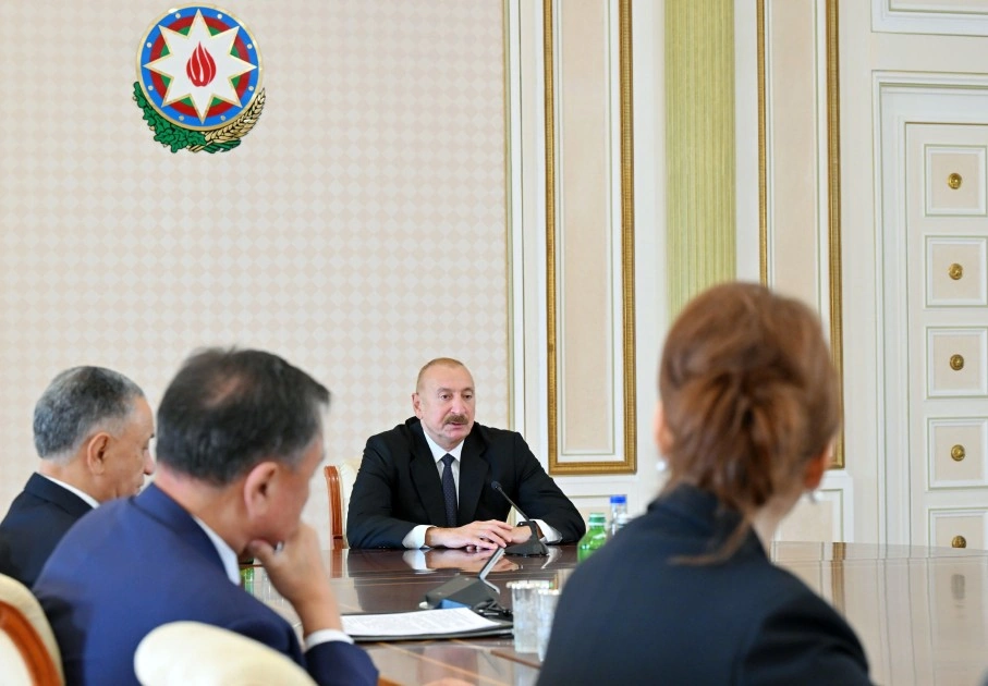İlham Əliyev TDT ölkələrinin təhlükəsizlik üzrə rəhbər şəxslərini qəbul etdi - FOTOLAR
