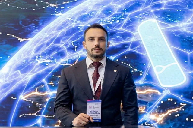 Kibertəhlükəsizlik eksperti: "Uşaq telefon əlindən alınanda əsəbiləşirsə, bu, artıq siqnaldır"