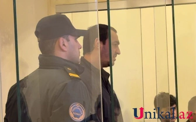 Qardaşını körpəsinin gözü qarşısında 32 bıçaq vuraraq qətlə yetirdi - Cinayət işi