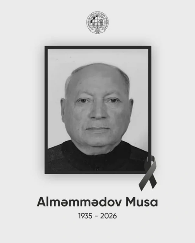 UNEC-in professoru vəfat etdi - FOTO