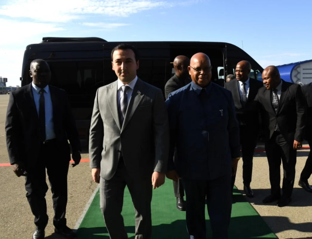 Zimbabve Milli Assambleyasının spikeri Azərbaycana gəldi - FOTO