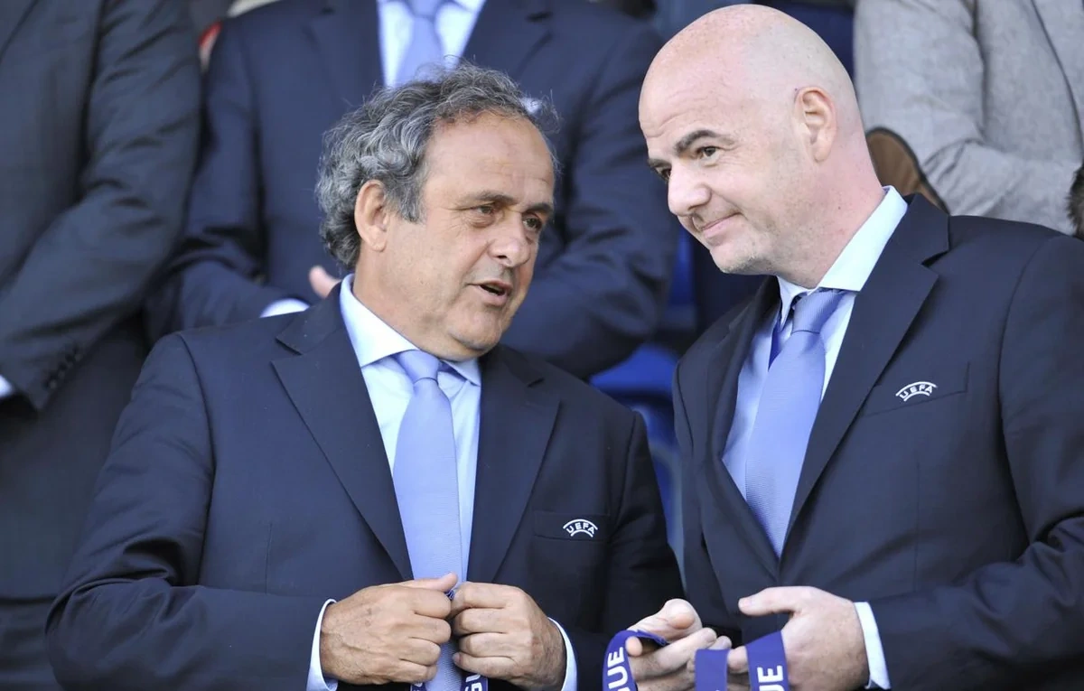 Platini FİFA prezidenti İnfantinonu istefaya çağırıb