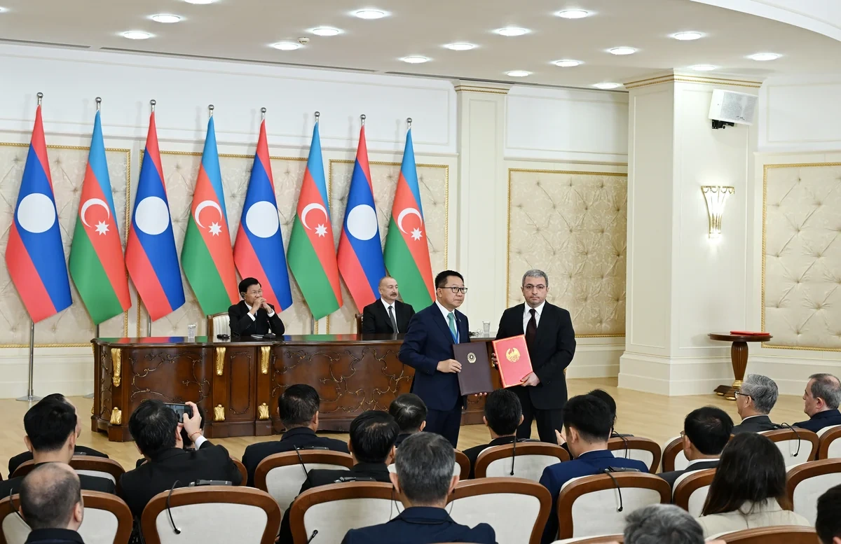 Azərbaycan ilə Laos arasında Birgə Bəyanat qəbul olundu və sənədlər mübadilə edildi - FOTO - YENİLƏNİB