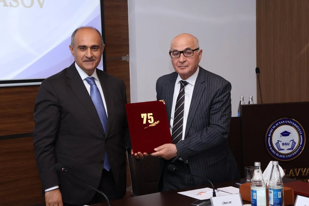 BSU-da Ənvər Abbasovun 75 illiyinə həsr olunan konfrans keçirilib - FOTO