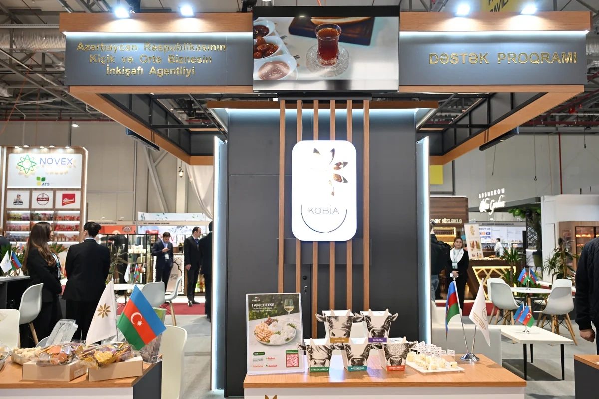 İlham Əliyev 19-cu "Caspian Agro Week" və 31-ci "InterFood Azerbaijan" sərgiləri ilə tanış olub - FOTO - YENİLƏNİB