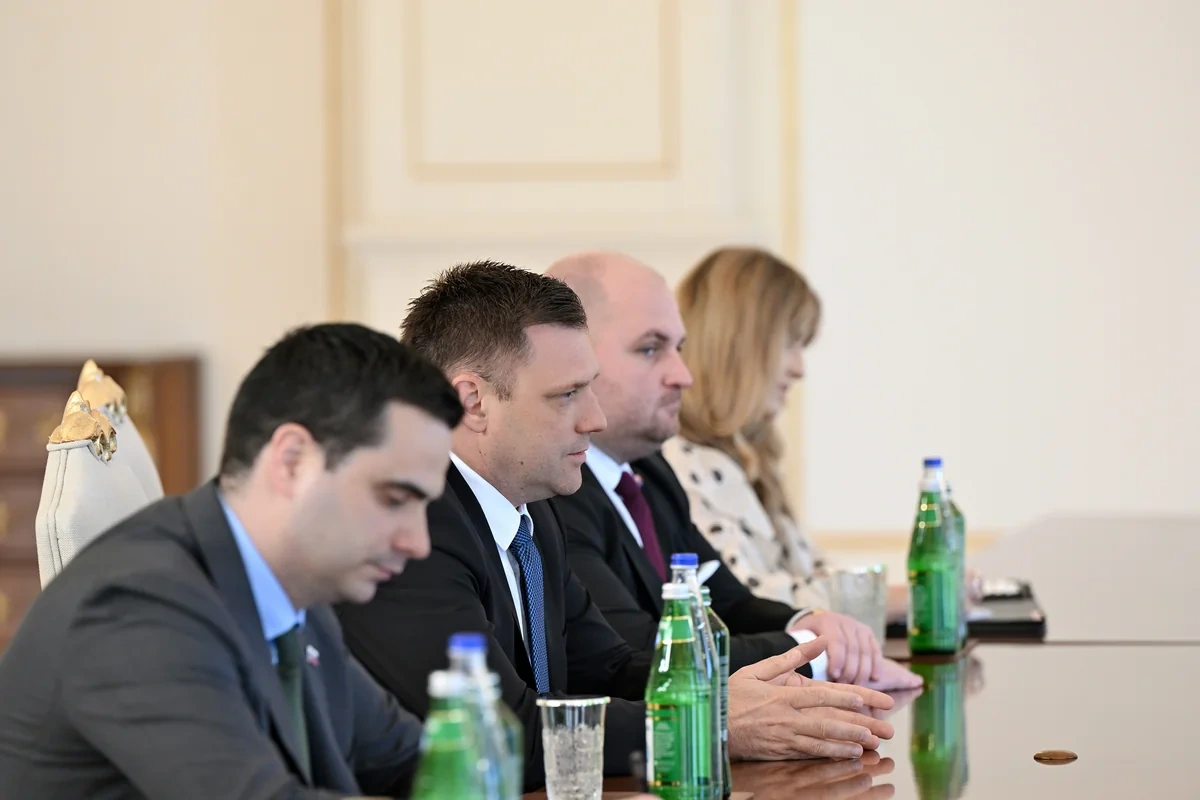 İlham Əliyev Slovakiya baş nazirinin müavinini qəbul etdi - FOTO