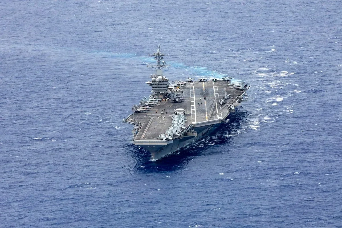 ABŞ-nin "USS Abraham Lincoln" aviadaşıyıcısı Hörmüzə yaxınlaşdı