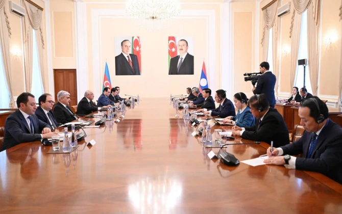 Əli Əsədov Laosun Prezidenti ilə ikitərəfli əməkdaşlığı müzakirə etdi