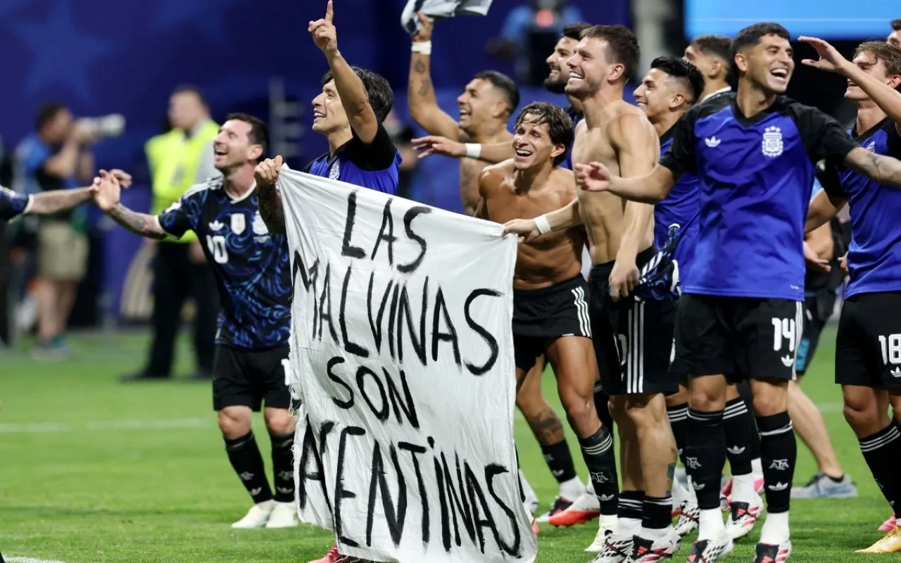 Argentina futbolçularından İngiltərə üzərində qələbədən sonra siyasi mesaj - VİDEO
