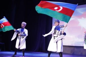 Şuşa Dövlət Teatrında Sabir Rüstəmxanlı poetik rüzgarı