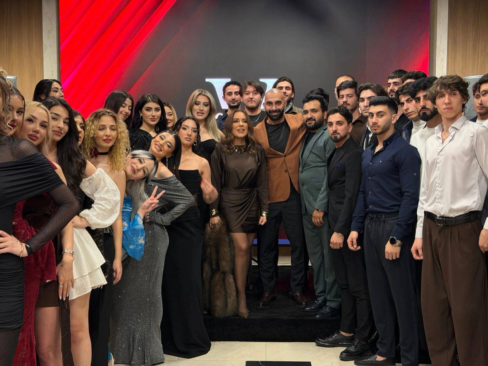 Xalq artisti “Miss Mister of Azerbaijan”ın finalçıları ilə bir arada - FOTOLAR
