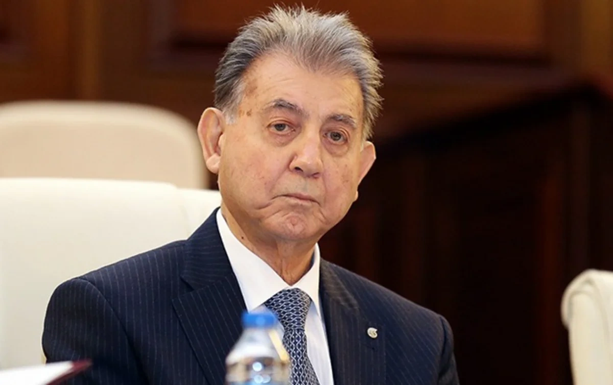 Akif Əlizadə vəzifəsindən azad olundu