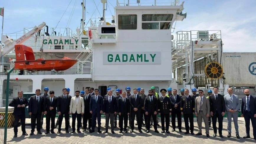 Bakı Limanında “Gadamly” quru yük gəmisinin qarşılanma mərasimi keçirildi - FOTOLAR