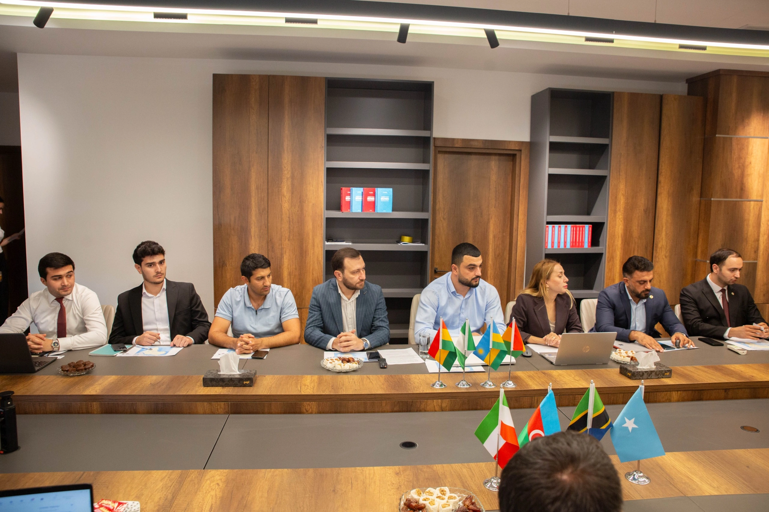 Afrikaya ixrac potensialı və logistika marşrutları müzakirə edilib - FOTO