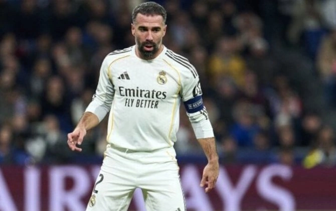 “Real Madrid” əfsanəvi futbolçusu ilə yollarını ayırır