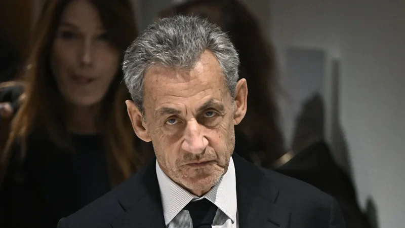 Avropa Məhkəməsi Sarkozinin şikayətini icraata götürdü