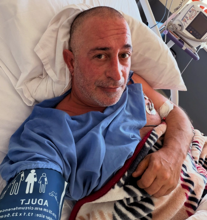 Cem Yılmaz xəstəxanadan paylaşım etdi - Foto