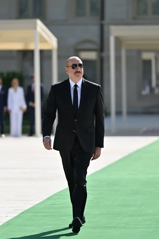 İlham Əliyev Şuşada Peter Pelleqrinini qarşıladı - FOTO