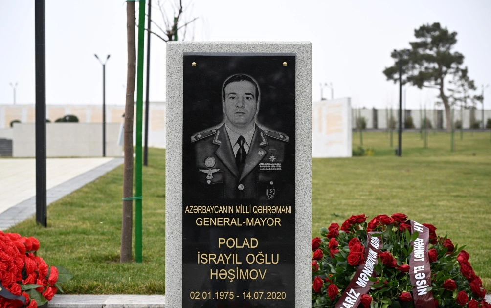 Şəhid general-mayor Polad Həşimov və mayor Murad Məmmədovun xatirələri anılıb - FOTO