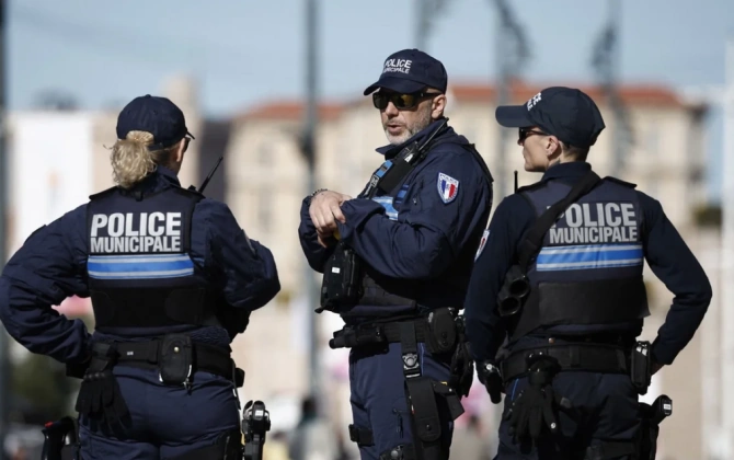 Fransa DİN rəhbəri: Paris yaxınlığında baş verən atışma terror aktıdır