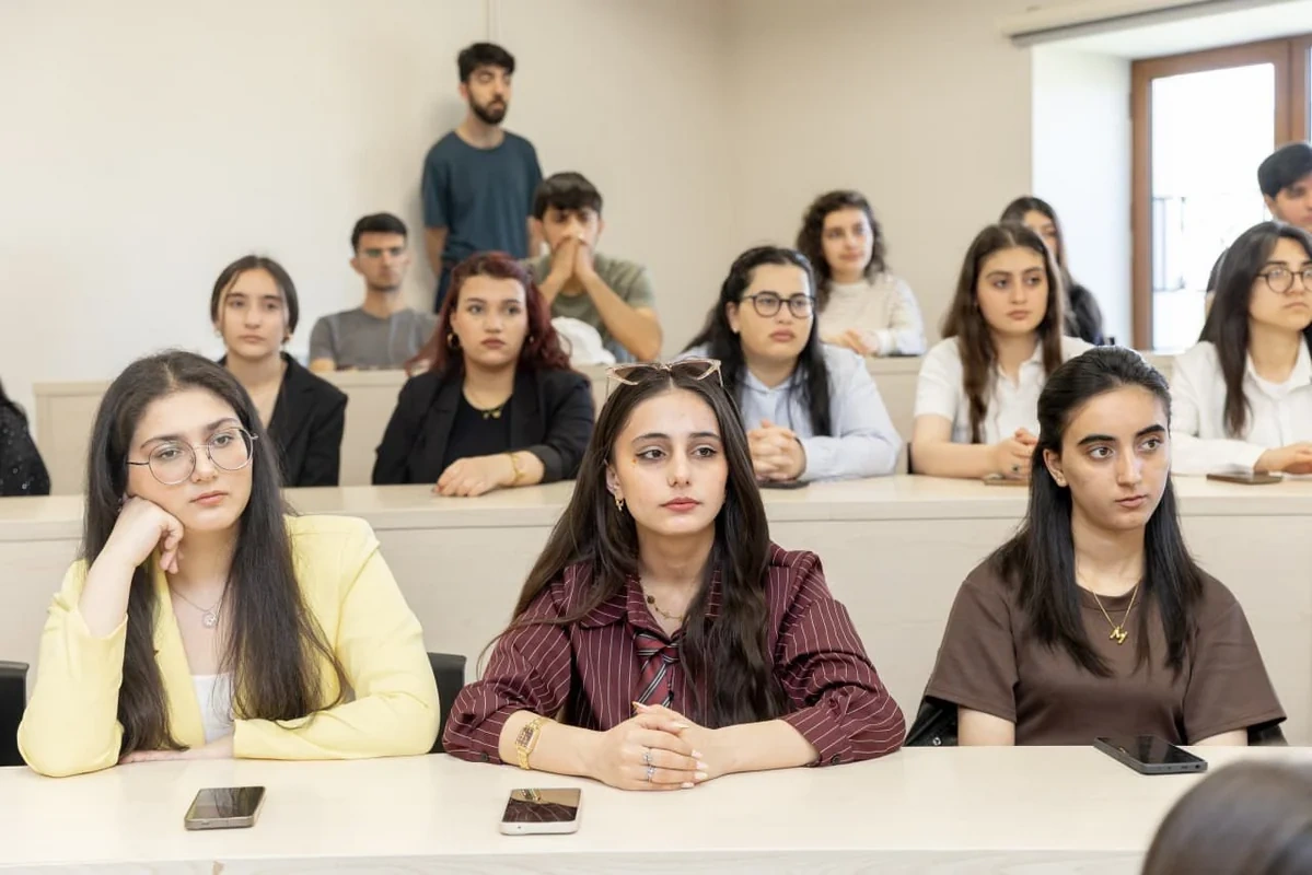 Xankəndidə WUF13 Festivalı çərçivəsində məlumatlandırma sessiyası keçirilib - FOTO